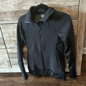 Under armour women’s fitted jacket